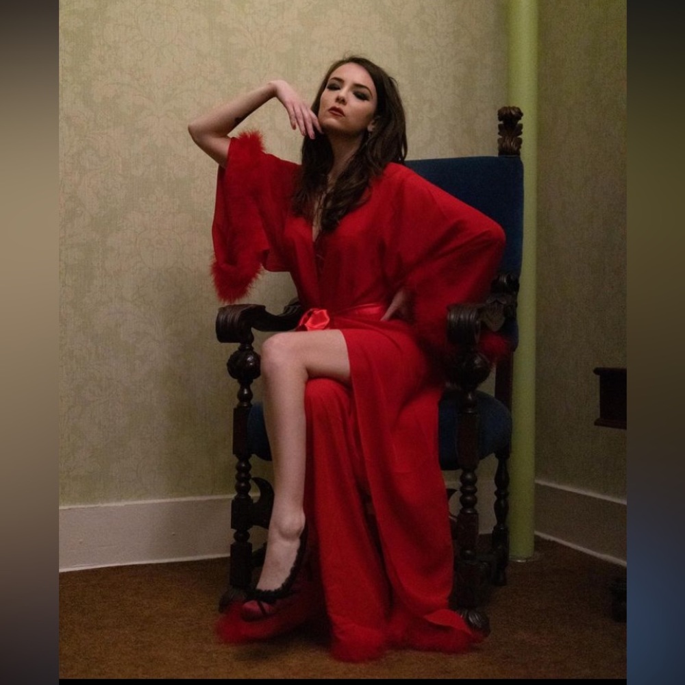 Red feather robe